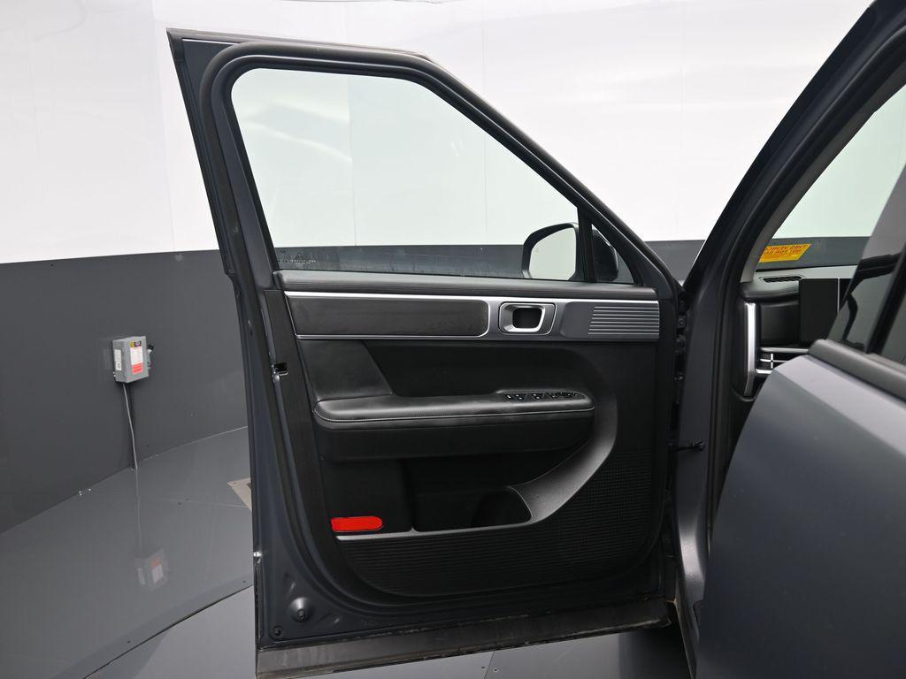 used 2025 Hyundai Santa Fe car, priced at $36,995