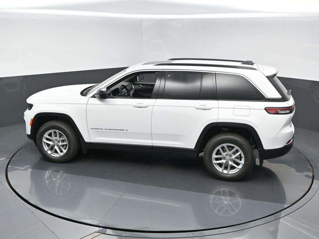 new 2025 Jeep Grand Cherokee car, priced at $41,750