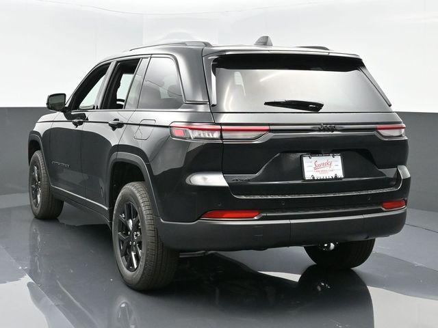 new 2025 Jeep Grand Cherokee car, priced at $46,530