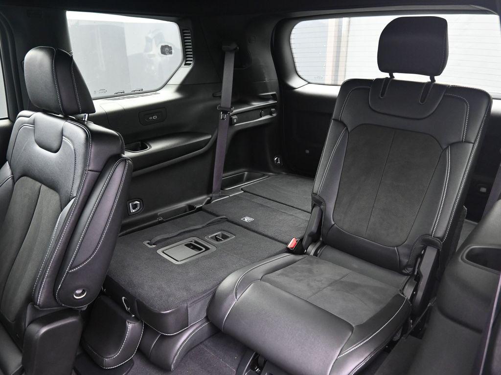 used 2024 Jeep Grand Cherokee L car, priced at $36,995