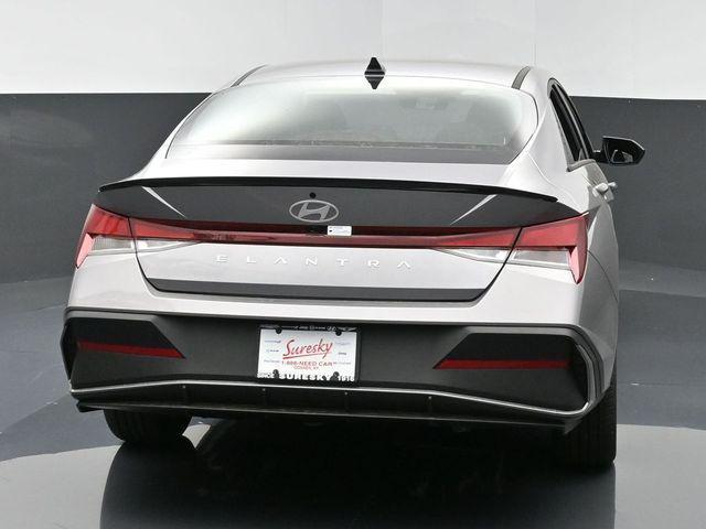 new 2025 Hyundai Elantra car, priced at $24,665