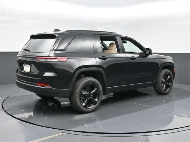 new 2025 Jeep Grand Cherokee car, priced at $47,606