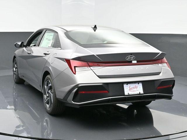 new 2025 Hyundai Elantra car, priced at $27,240