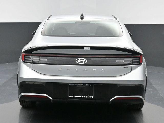 new 2025 Hyundai Sonata Hybrid car, priced at $32,710