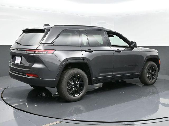 new 2024 Jeep Grand Cherokee car, priced at $46,000