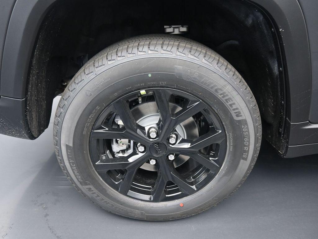 new 2025 Jeep Grand Cherokee car, priced at $43,230