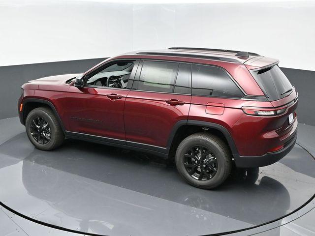 new 2024 Jeep Grand Cherokee car, priced at $46,500