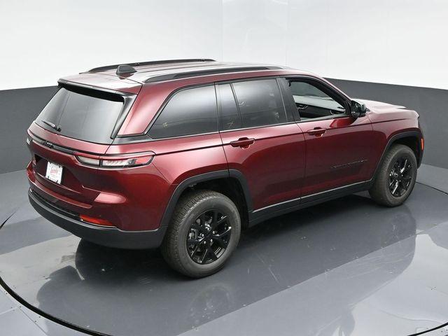 new 2024 Jeep Grand Cherokee car, priced at $46,500