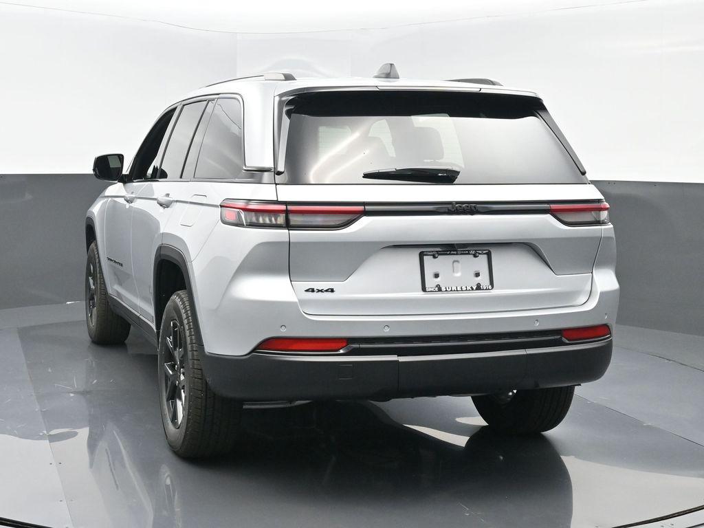 new 2025 Jeep Grand Cherokee car, priced at $44,480