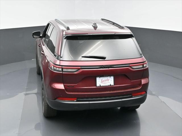 new 2025 Jeep Grand Cherokee car, priced at $41,541