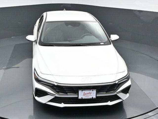 new 2025 Hyundai Elantra car, priced at $24,025