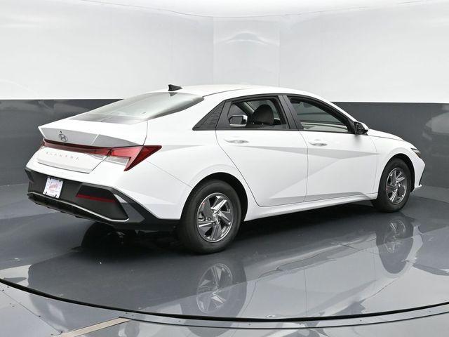 new 2025 Hyundai Elantra car, priced at $24,025