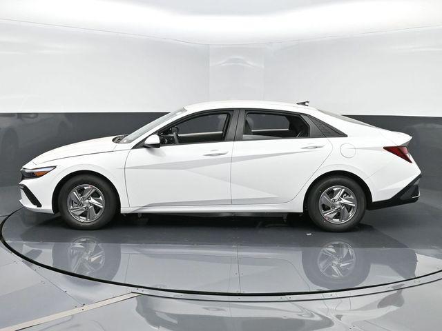 new 2025 Hyundai Elantra car, priced at $24,025