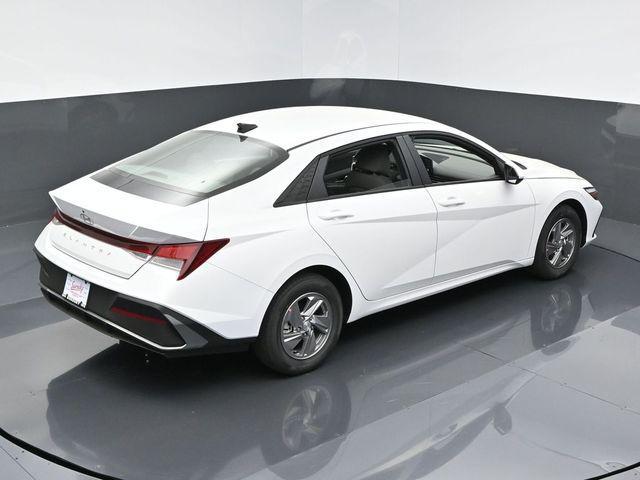 new 2025 Hyundai Elantra car, priced at $24,025