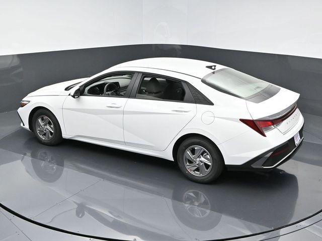 new 2025 Hyundai Elantra car, priced at $24,025