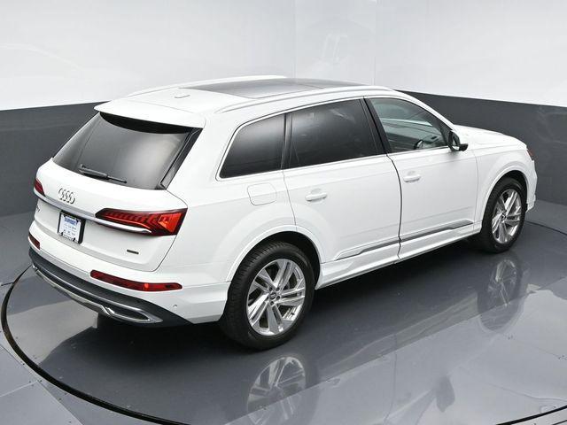 used 2020 Audi Q7 car, priced at $28,802