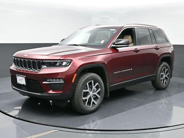 new 2025 Jeep Grand Cherokee car, priced at $50,235