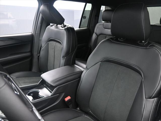 new 2025 Jeep Grand Cherokee car, priced at $42,710