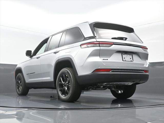 new 2025 Jeep Grand Cherokee car, priced at $42,710