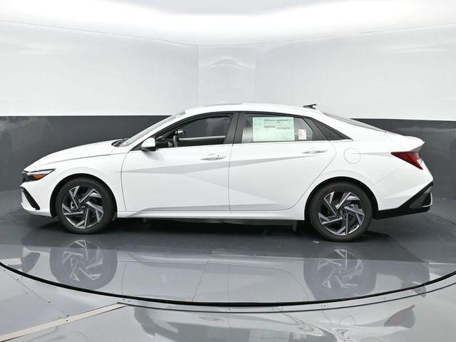 new 2025 Hyundai Elantra car, priced at $27,735