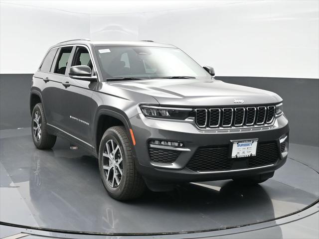 new 2025 Jeep Grand Cherokee car, priced at $45,145