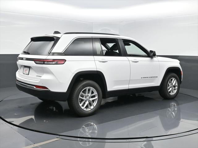 new 2025 Jeep Grand Cherokee car, priced at $44,570