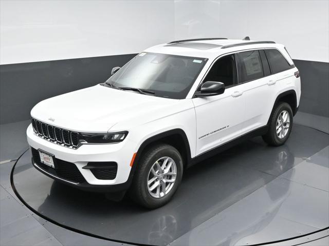 new 2025 Jeep Grand Cherokee car, priced at $44,570
