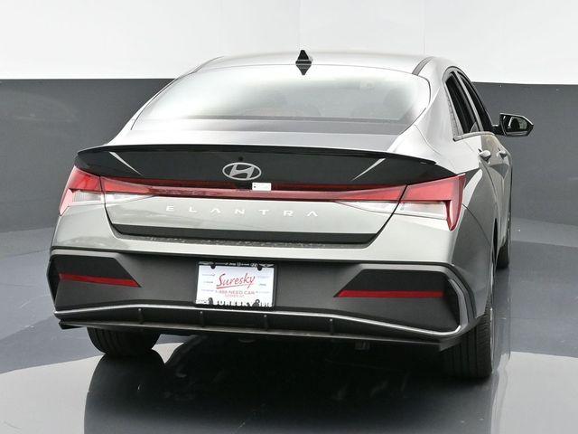 new 2025 Hyundai Elantra car, priced at $24,665