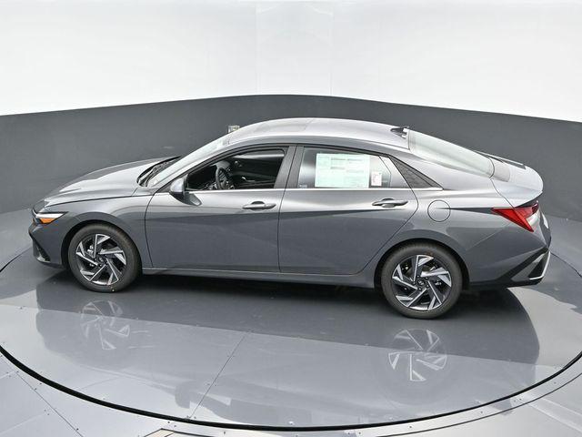 new 2025 Hyundai Elantra car, priced at $27,235