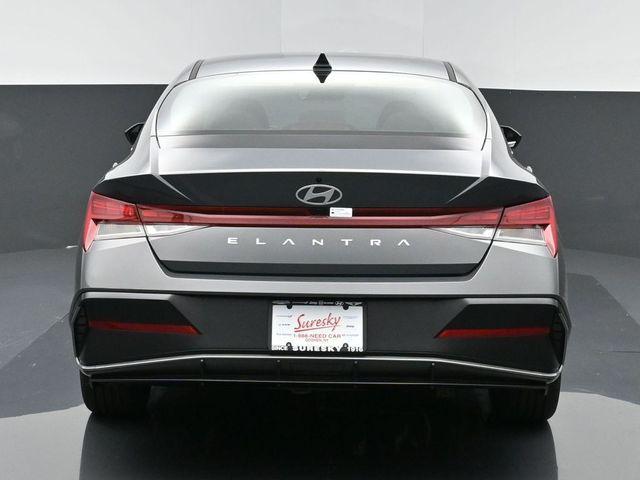 new 2025 Hyundai Elantra car, priced at $27,235