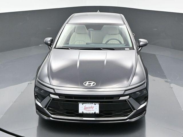 new 2025 Hyundai Sonata Hybrid car, priced at $32,665