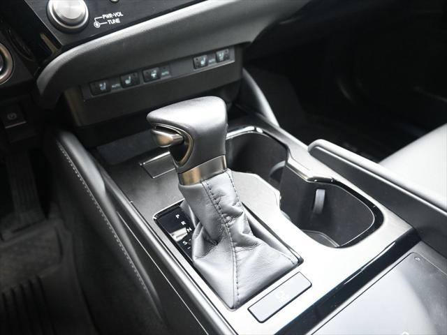 used 2024 Lexus ES 350 car, priced at $38,500