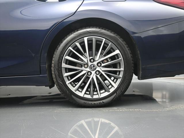 used 2024 Lexus ES 350 car, priced at $38,500