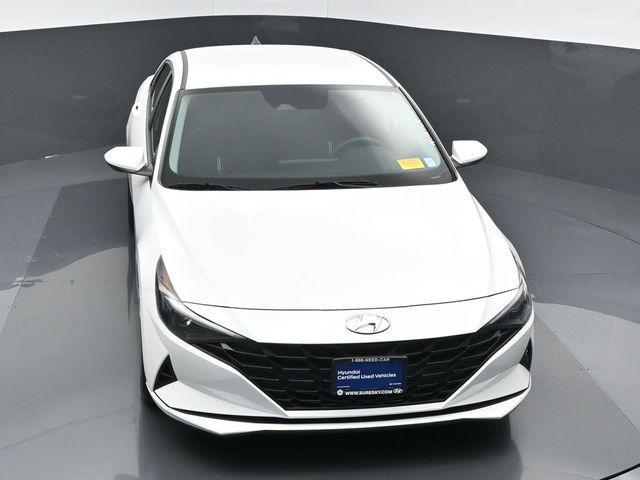 used 2022 Hyundai Elantra car