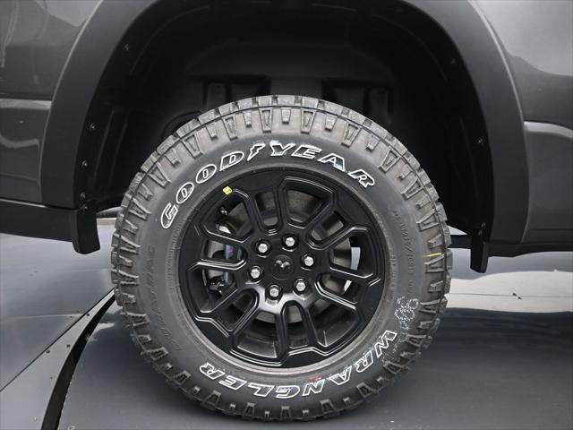 new 2025 Ram 1500 car, priced at $62,354