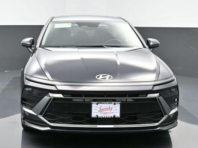 new 2025 Hyundai Sonata car, priced at $28,385