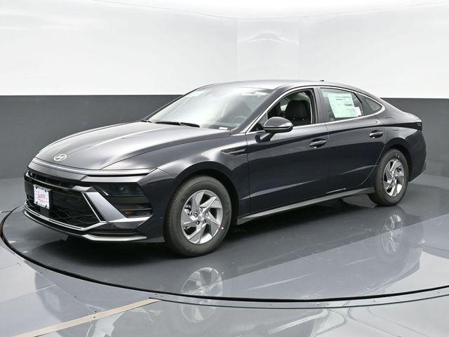 new 2025 Hyundai Sonata car, priced at $28,385