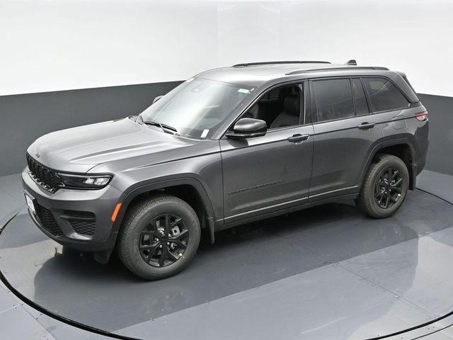 new 2025 Jeep Grand Cherokee car, priced at $46,955