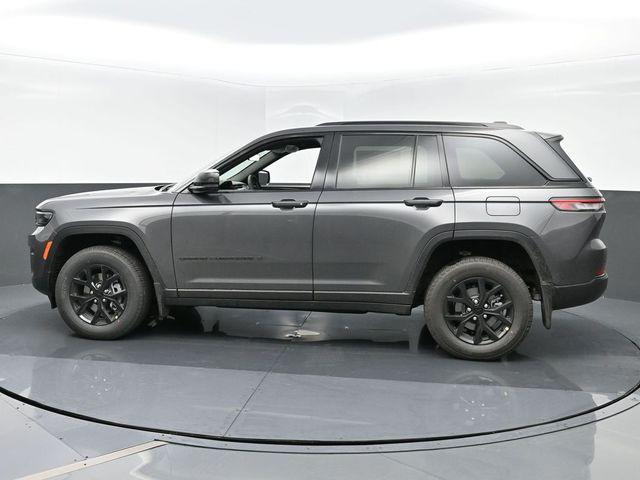 new 2025 Jeep Grand Cherokee car, priced at $46,955