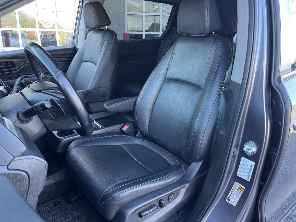 used 2022 Honda Odyssey car, priced at $27,795