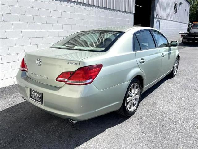 used 2006 Toyota Avalon car