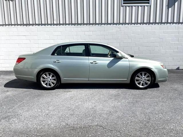 used 2006 Toyota Avalon car