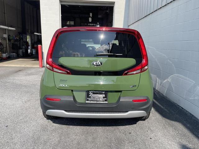 used 2021 Kia Soul car, priced at $17,000