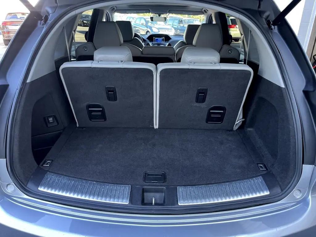 used 2016 Acura MDX car, priced at $13,701
