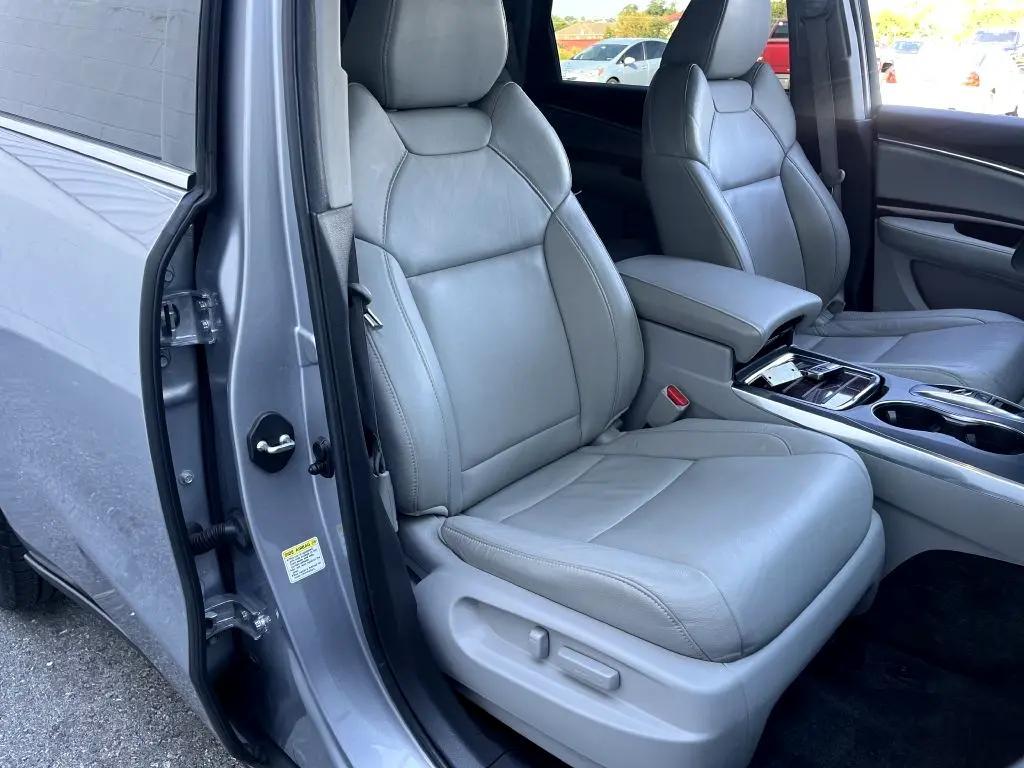 used 2016 Acura MDX car, priced at $13,701