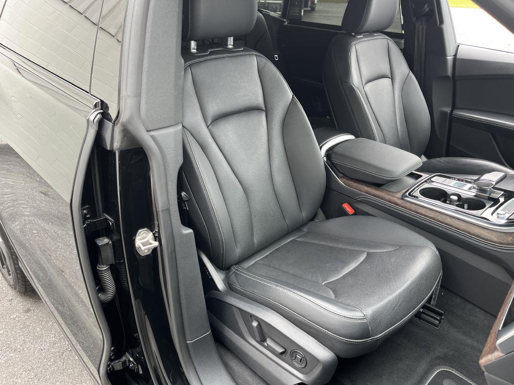 used 2022 Audi Q8 car, priced at $39,995