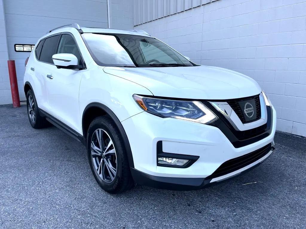 used 2017 Nissan Rogue car, priced at $12,295