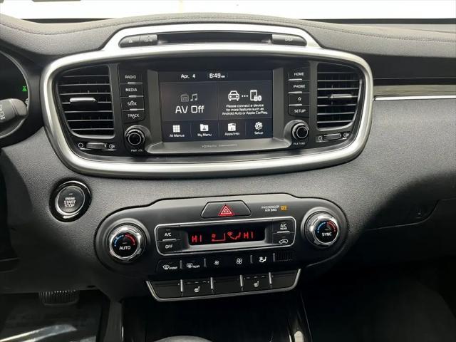used 2019 Kia Sorento car, priced at $15,899