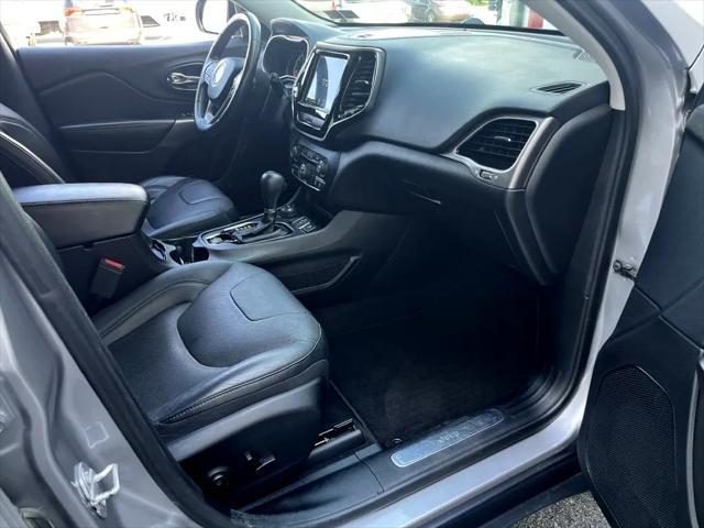 used 2019 Jeep Cherokee car, priced at $18,988