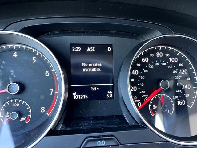 used 2018 Volkswagen Golf Alltrack car, priced at $15,995